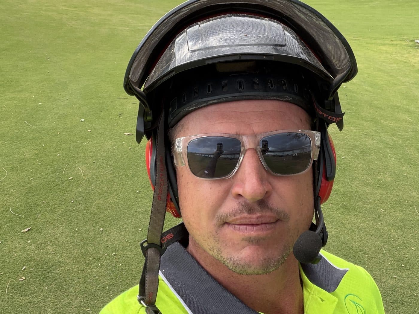Anthony from SEQ Tree Experts on site